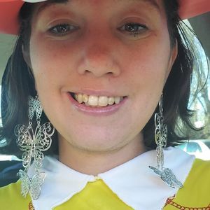 Meet your Posher, Jackie